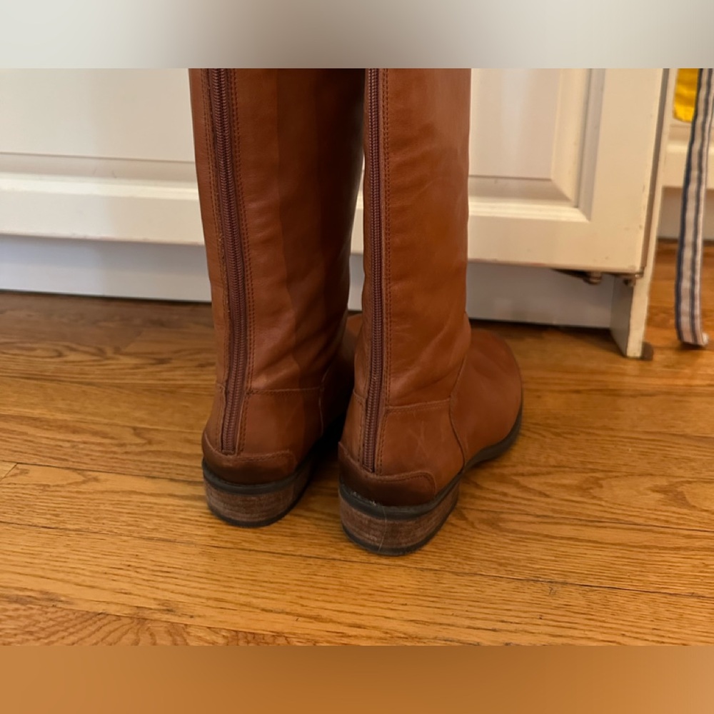 Tall leather boots